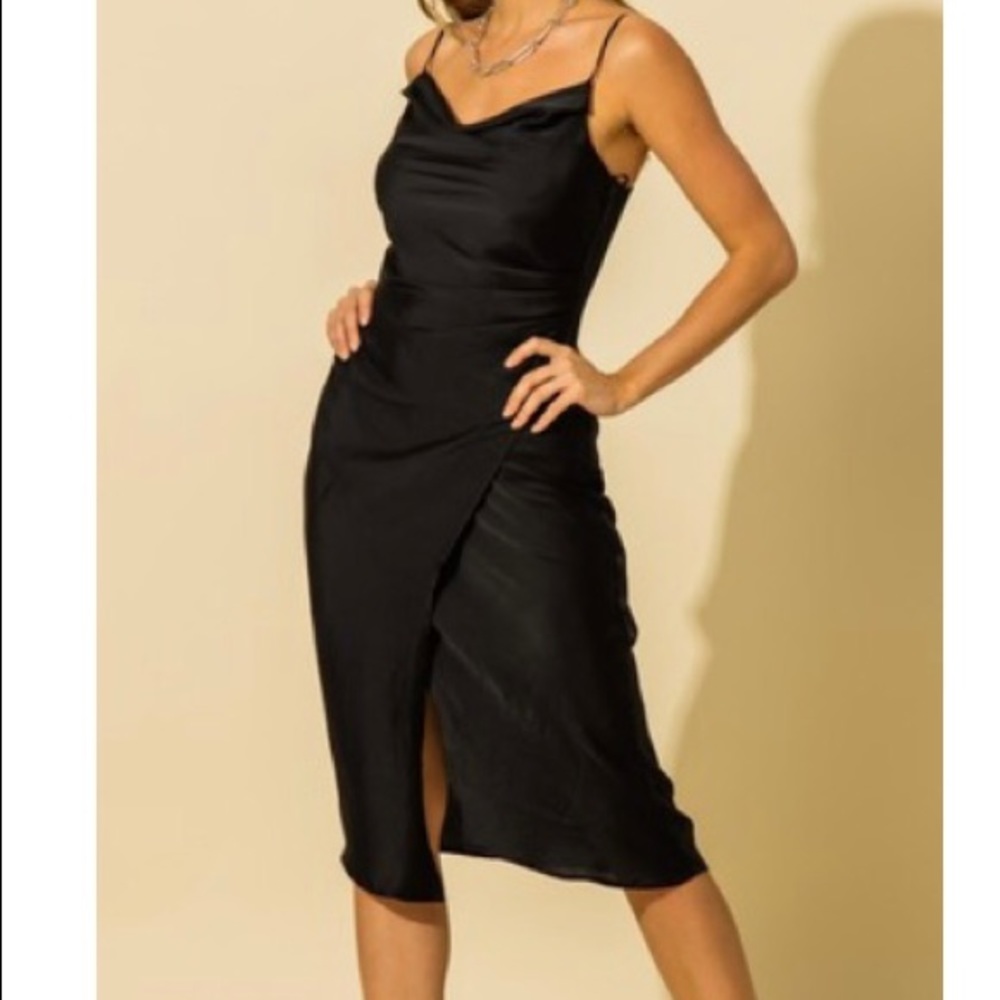 Black Silk Split Dreas